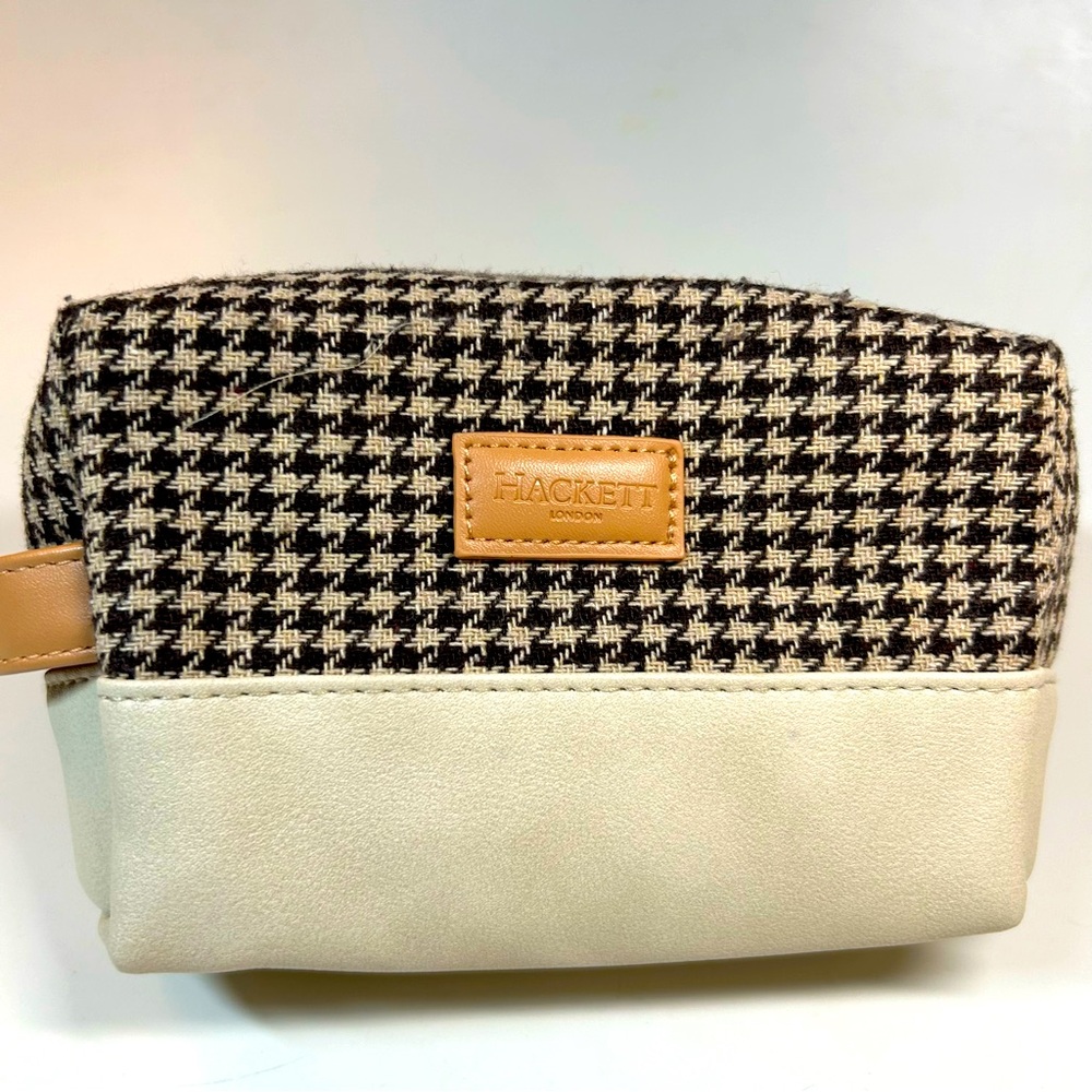 Hackett London Turkish Airlines Business Class Amenity Kit, Toiletry Bag.